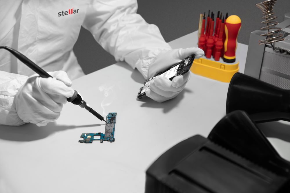 Stellar Data Recovery